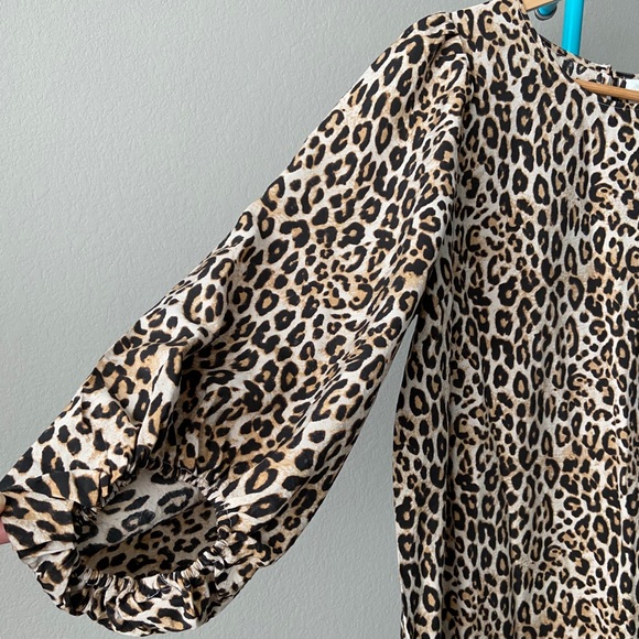 ❌SOLD❌ Leopard-print Balloon-sleeved Long Dress - Picture 7 of 10